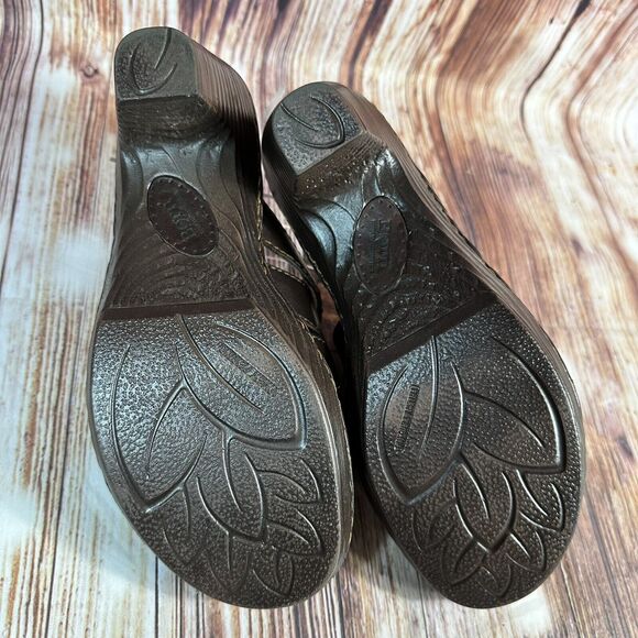 Born Womens Sz 8 Brown Leather Open Toe Slip On Shoes Block Heel Sandals Buckle - Picture 8 of 10